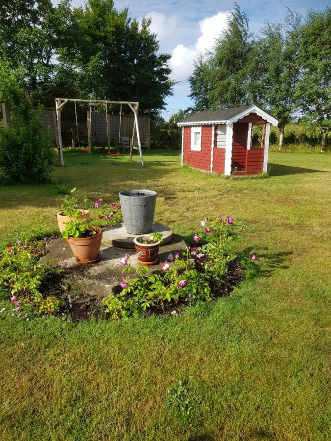 Vare 4 Vandrarhem Traslovslage Luaran gambar